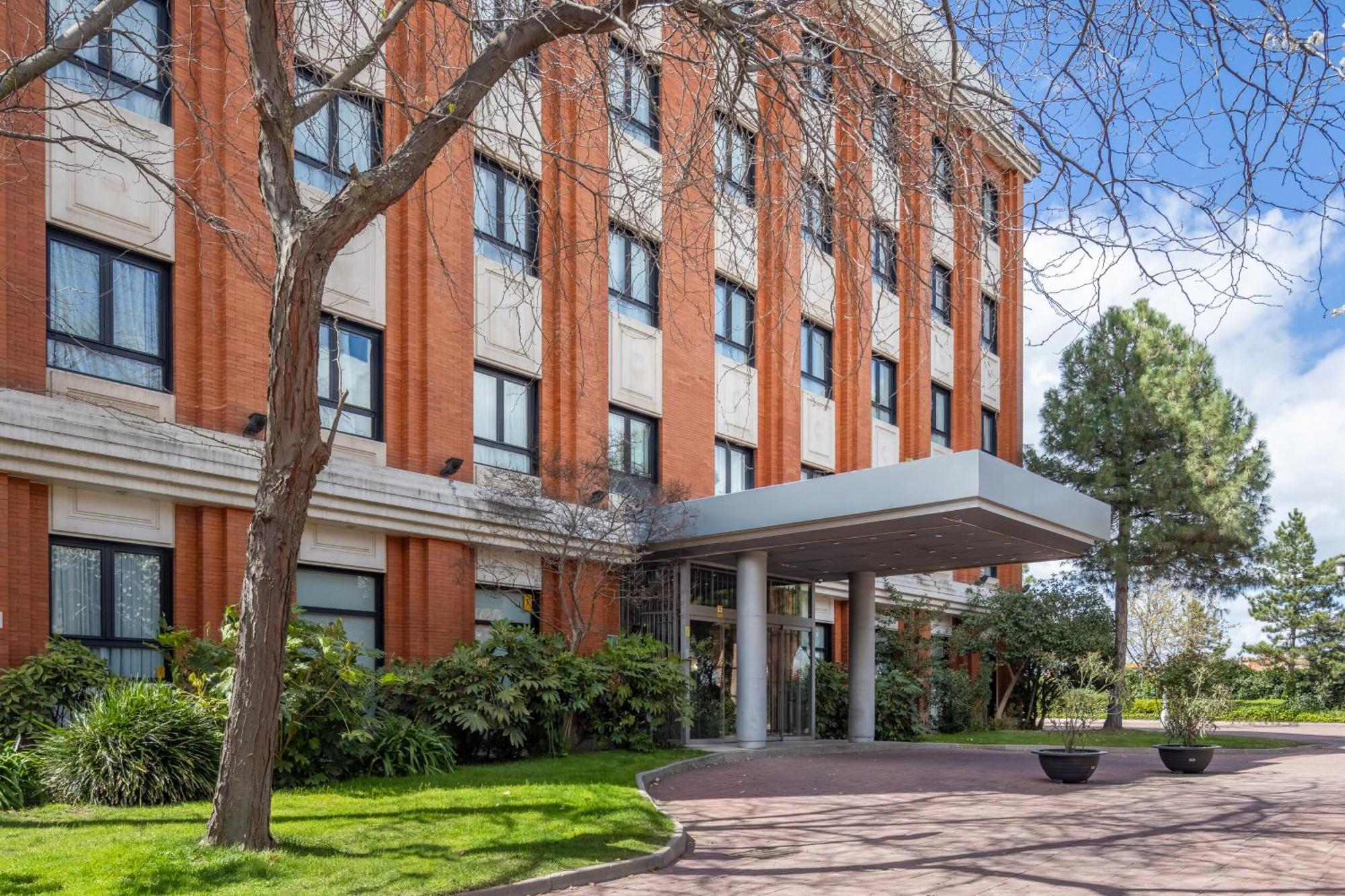 Exe Pozuelo Otel Pozuelo de Alarcón Dış mekan fotoğraf