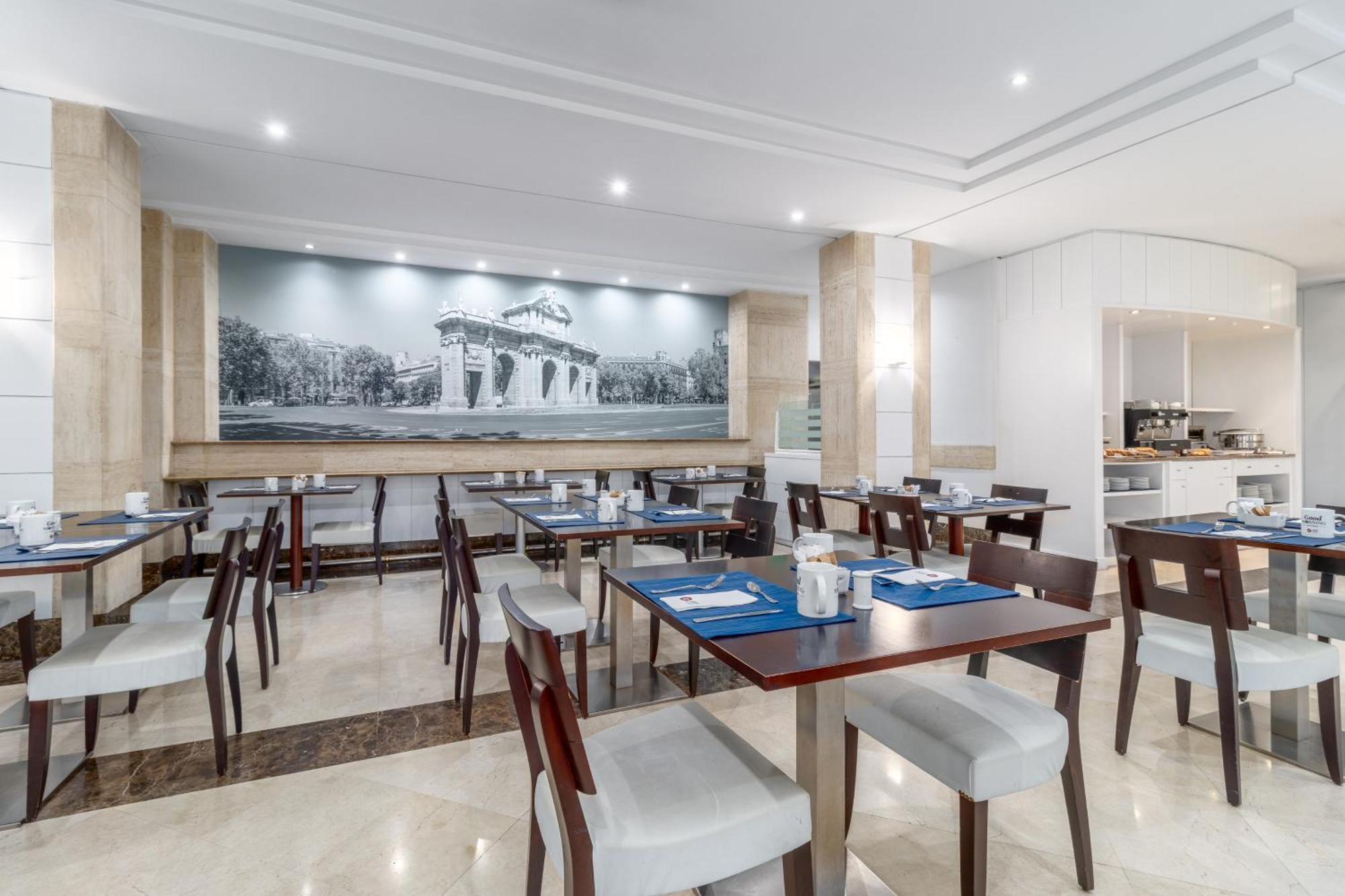 Exe Pozuelo Otel Pozuelo de Alarcón Dış mekan fotoğraf